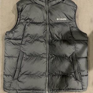 Columbia Black and Gray Puffer Vest